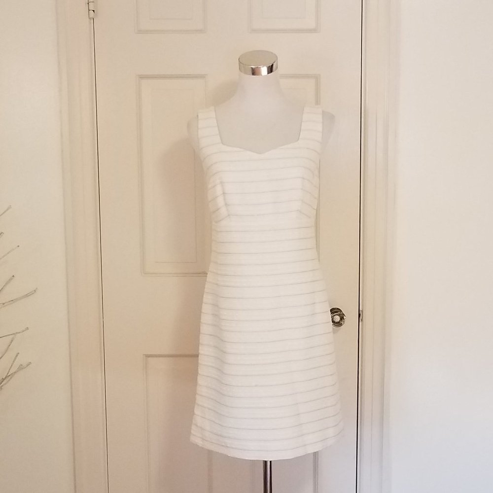 Lilly Pulitzer Adriana Boucle White Gold Metallic Stripe Dress Style 26528 sz 4